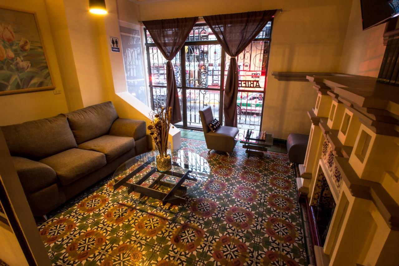 Casa De Juan Hostal Халапа Экстерьер фото