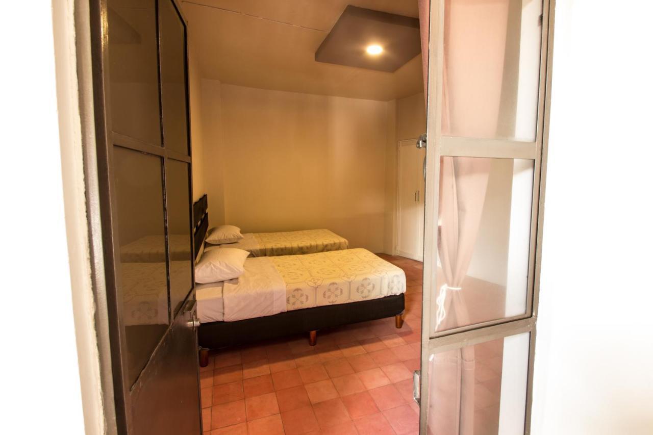 Casa De Juan Hostal Халапа Экстерьер фото